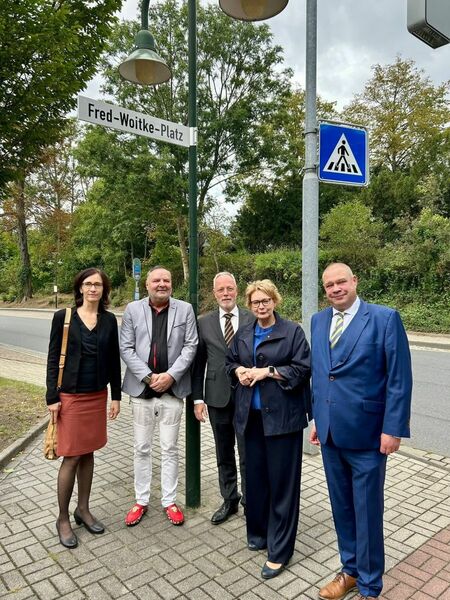 Widmung des Fred-Woitke-Platzes in Helmstedt.